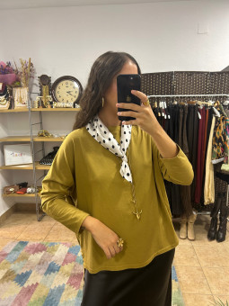 Pañuelo estampado lunares