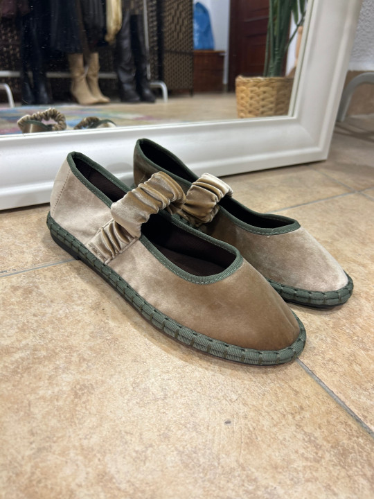 Manoletina terciopelo