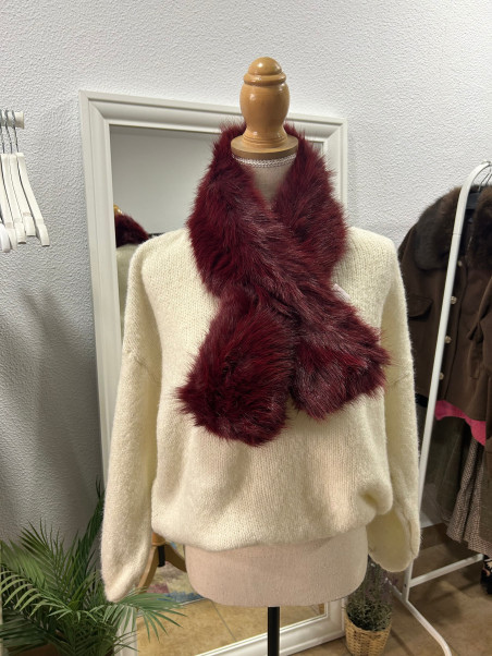 Cuello de pelo sintético